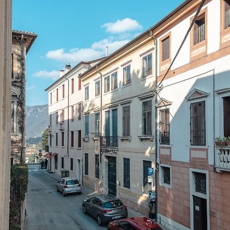 Living Down Town Appartement Bassano del Grappa Buitenkant foto