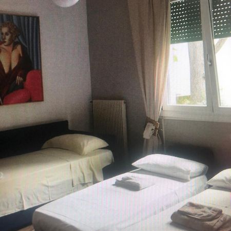 Living Down Town Appartement Bassano del Grappa Buitenkant foto