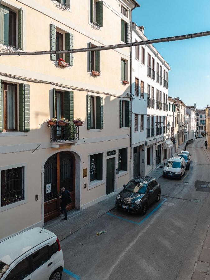 Living Down Town Appartement Bassano del Grappa Buitenkant foto